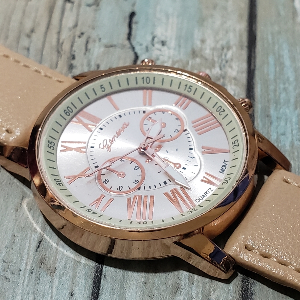 Geneva Watch! - Picture 5 of 7